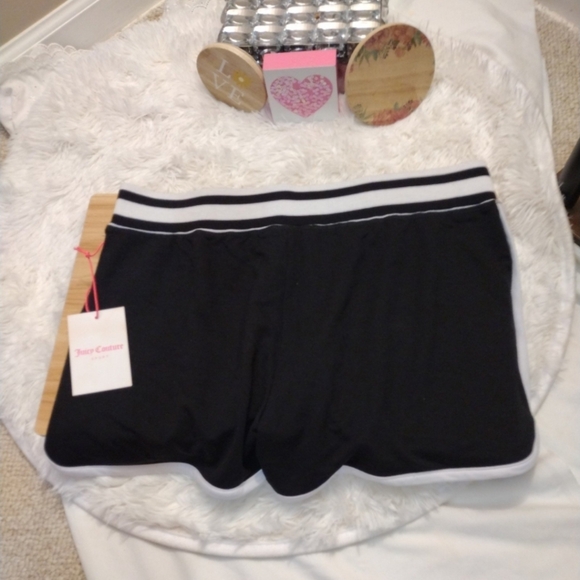 Juicy Couture Sport Black/White Shorts Women's Size Large 🆕 - Picture 3 of 8